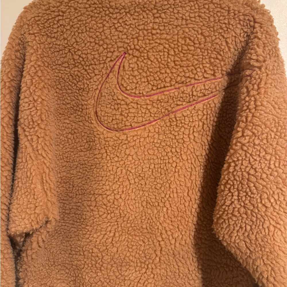 Nike Tan Fleece Jacket with Magenta Interior - Picture 2 of 4